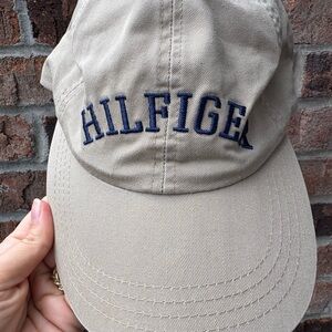 VTG Y2K  Tommy Hilfiger Embroidered Spelled Out Logo Strapback Hat Baseball Cap